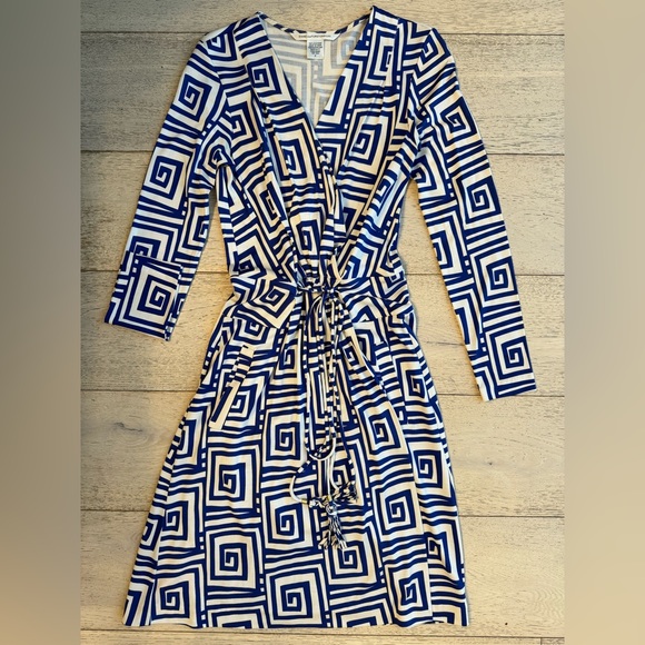 DIANE VON FURSTENBERG DEIANIRA Silk Jersey Geometric Print DRESS Size: 6. - Picture 1 of 8